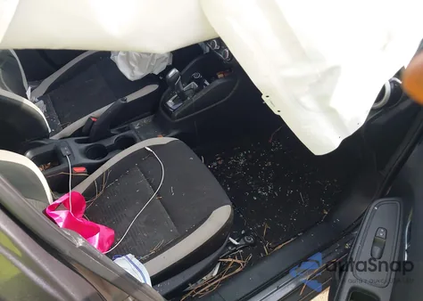 2021 Nissan Versa Sv Xtronic Cvt z USA, uszkodzony, nr VIN 3N1CN8EV9ML852568